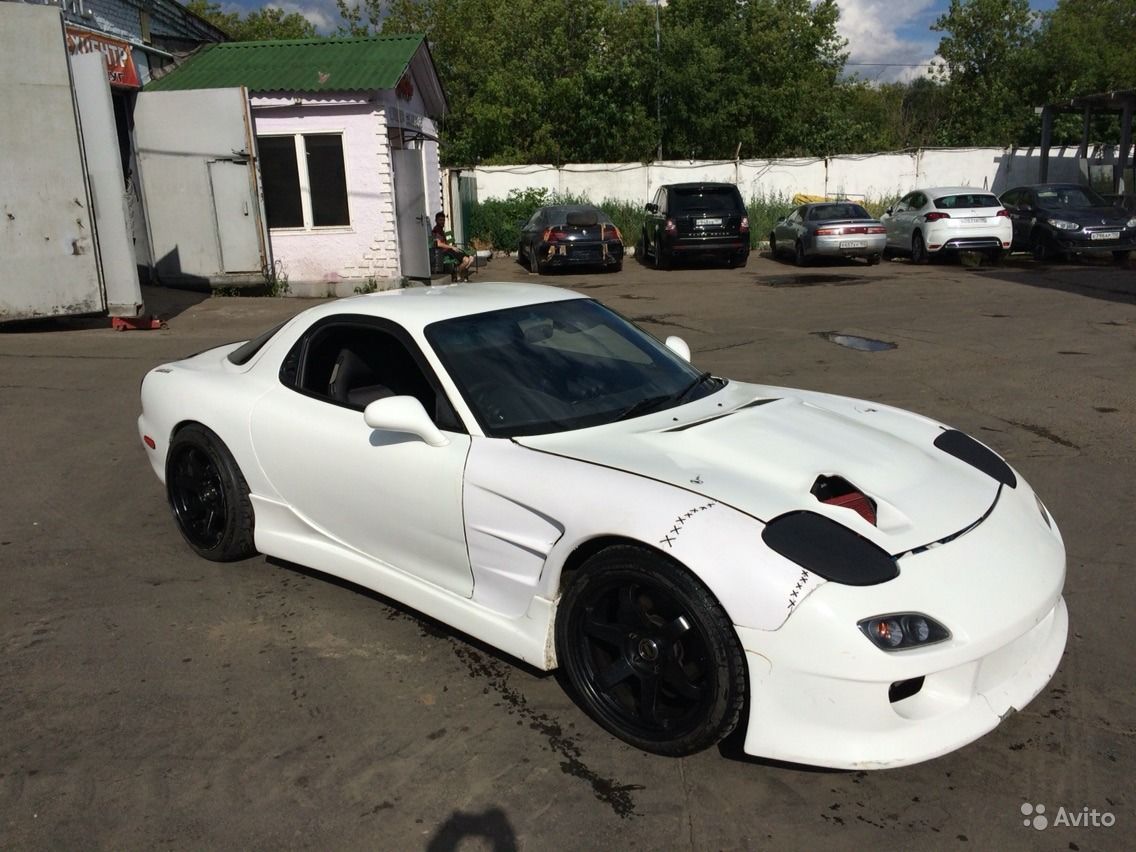 1996 Mazda RX-7 4.0 MT / 265 л.с. - свап V8, двигатель 1uzfe - АвтоГурман